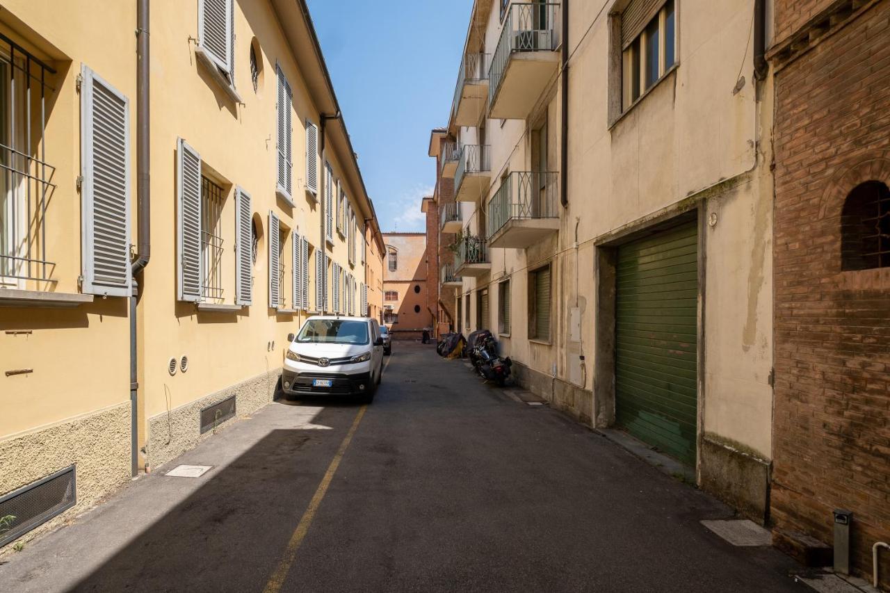 Bologna Suite Centre City Екстер'єр фото